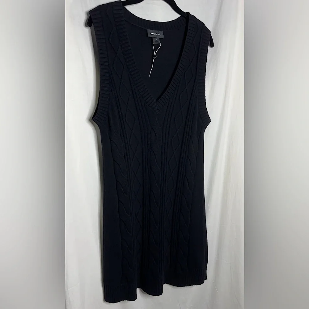 ASOS Monki Robin cotton knitted v neck sleeveless black mini dress - Picture 5 of 17